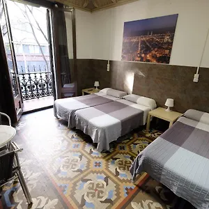 Gasthof Lenin, Barcelona