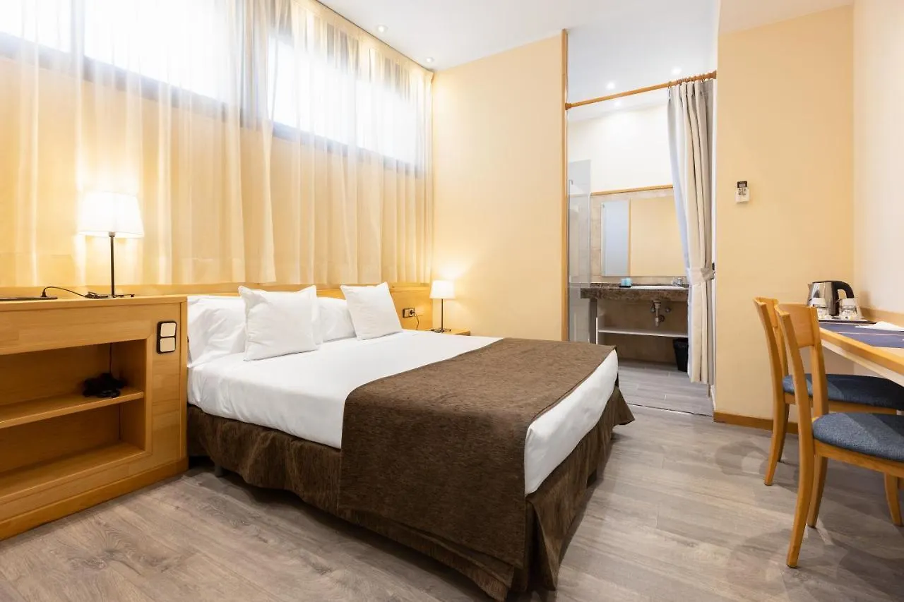 Apartamentos Dv Barselona İspanya