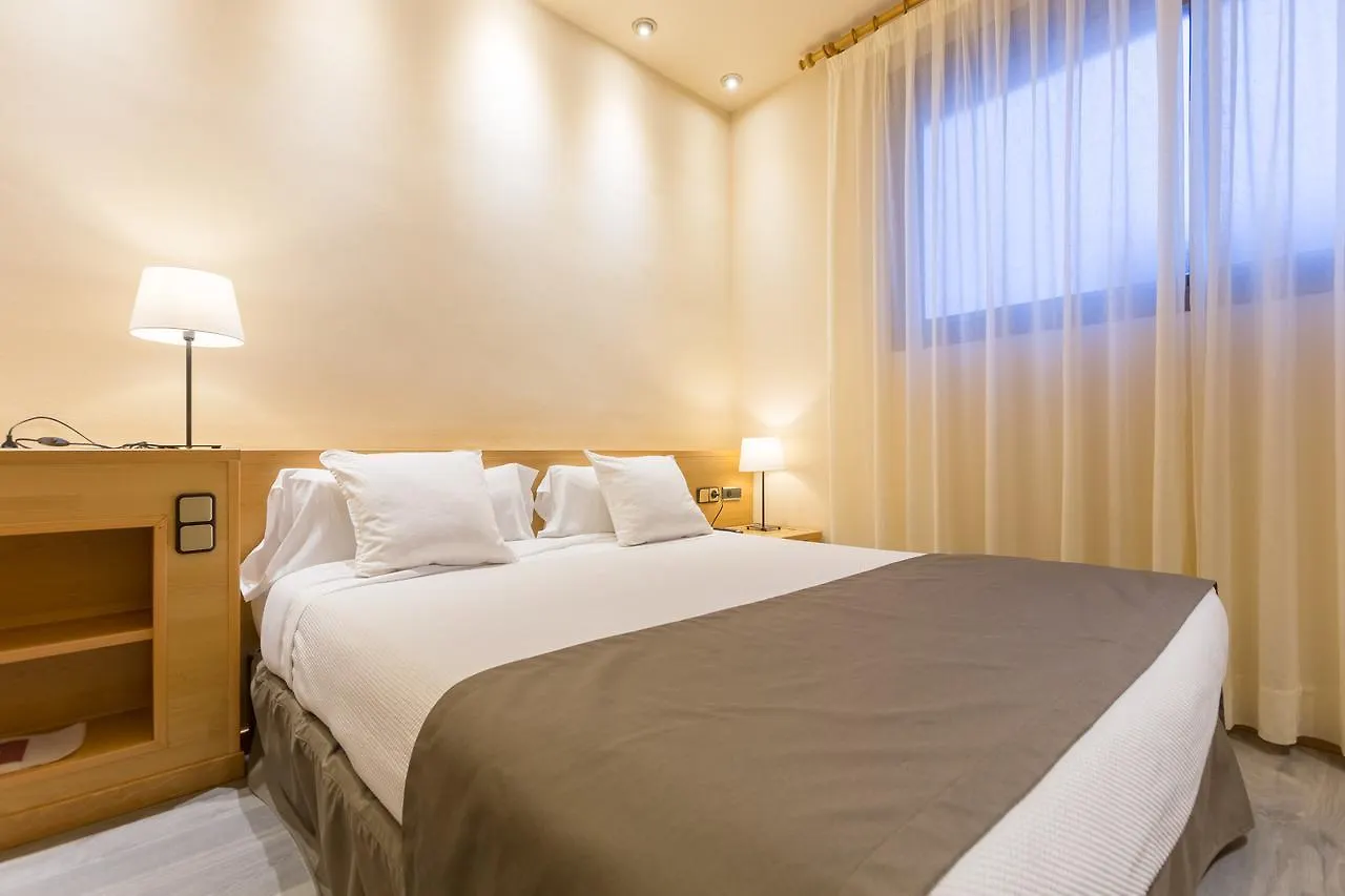 Apartamentos Dv Barcelona Aparthotel