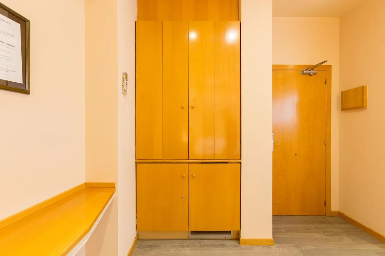 Apartamentos Dv Barselona