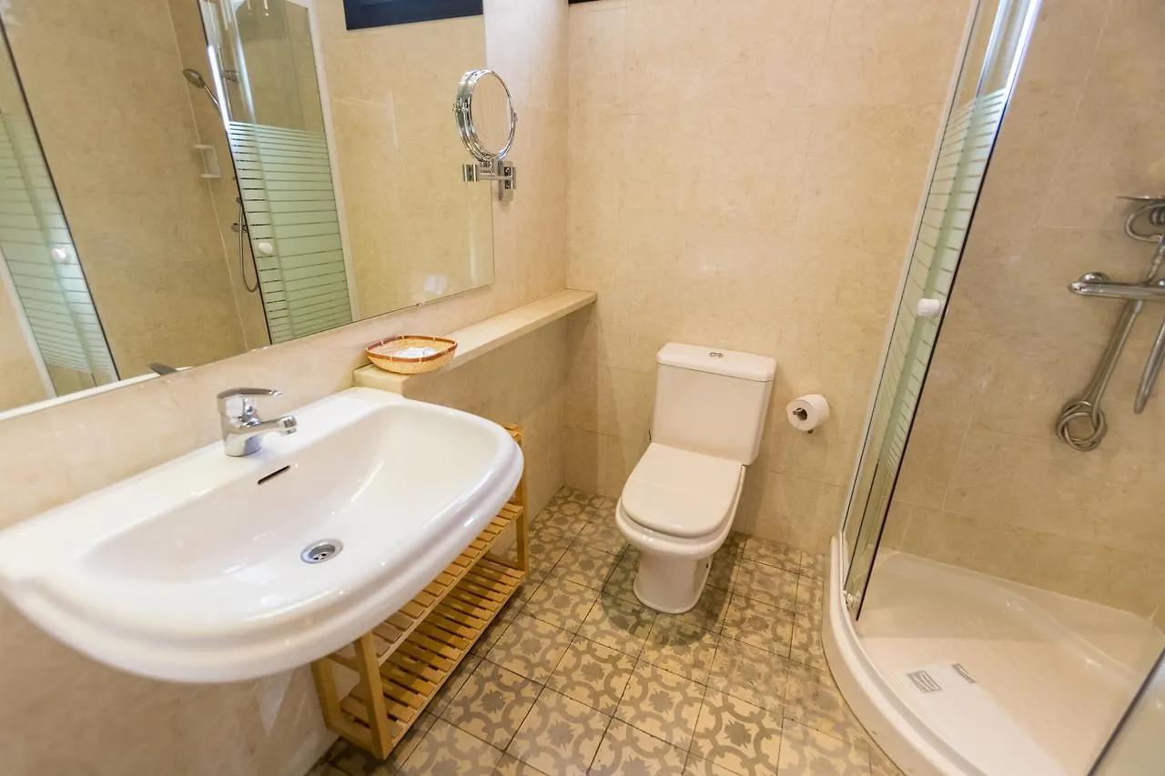 Aparthotel Apartamentos Dv Barcelona